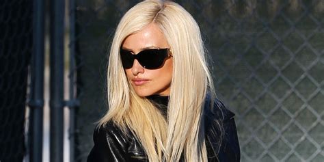 penelope antonella versace|Penelope Cruz Explains How She Prepared to Play Donatella .